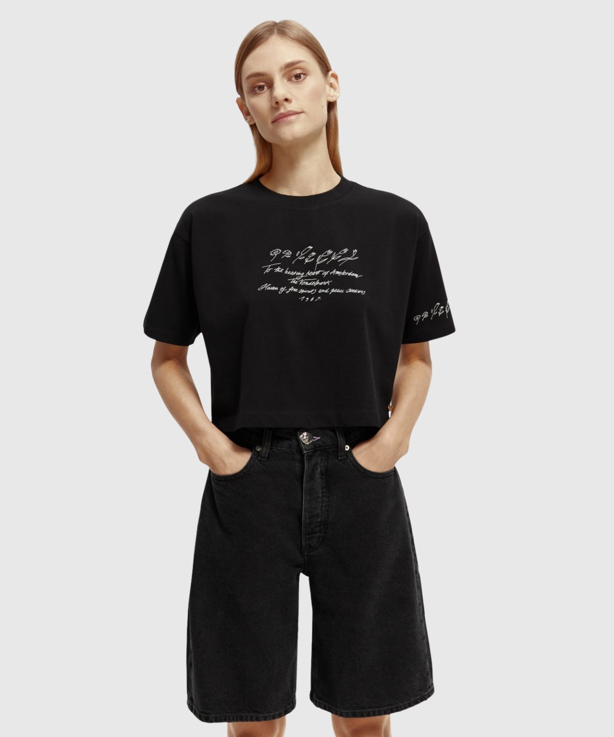 Poem embroidered cropped T-shirt in Organic Cotton