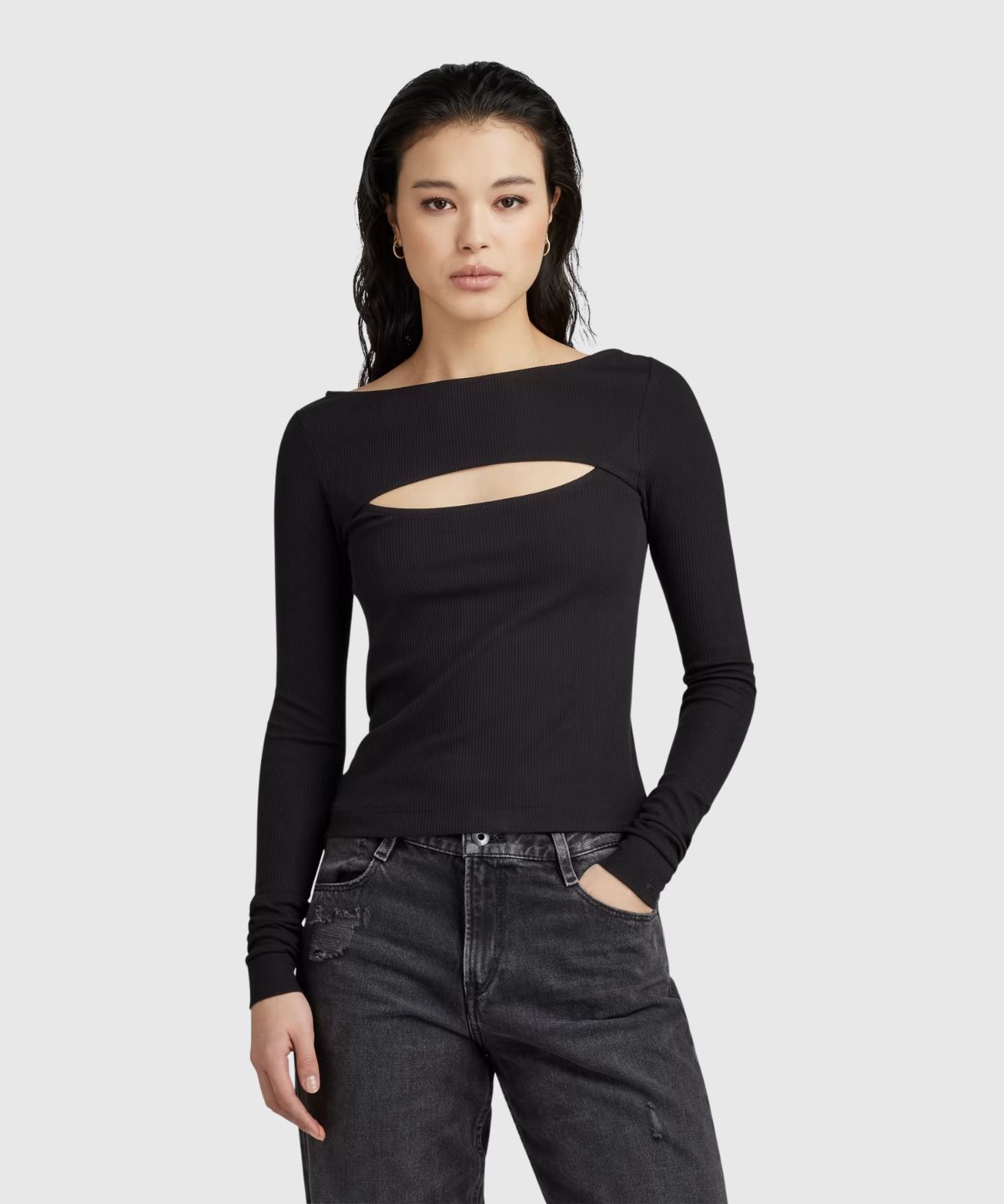 Cut-out slim boat t wmn