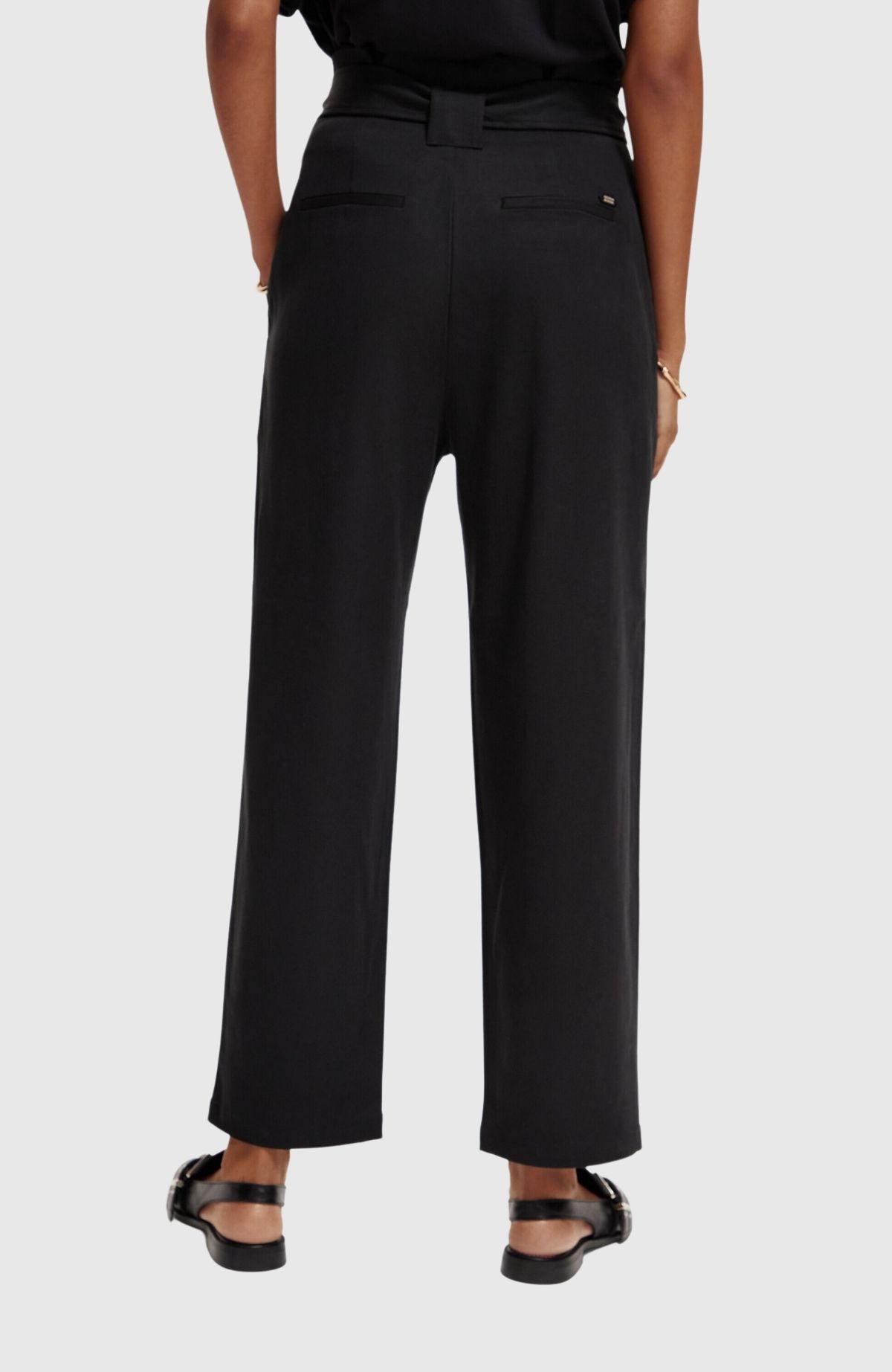 Daisy – High rise straight leg paperbag trousers