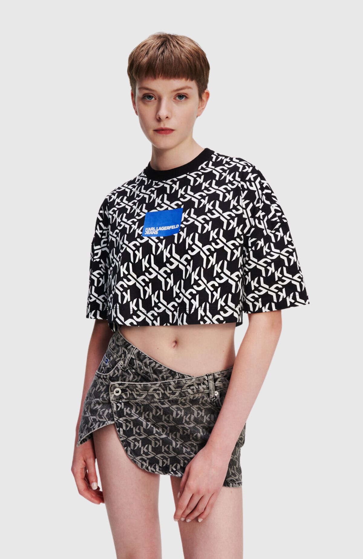 KLJ Monogram Aop Cropped Tee