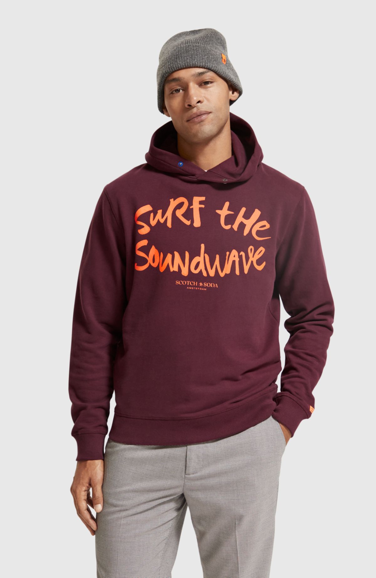 Regular fit surf the soundwave hoodie in Organic Cotton