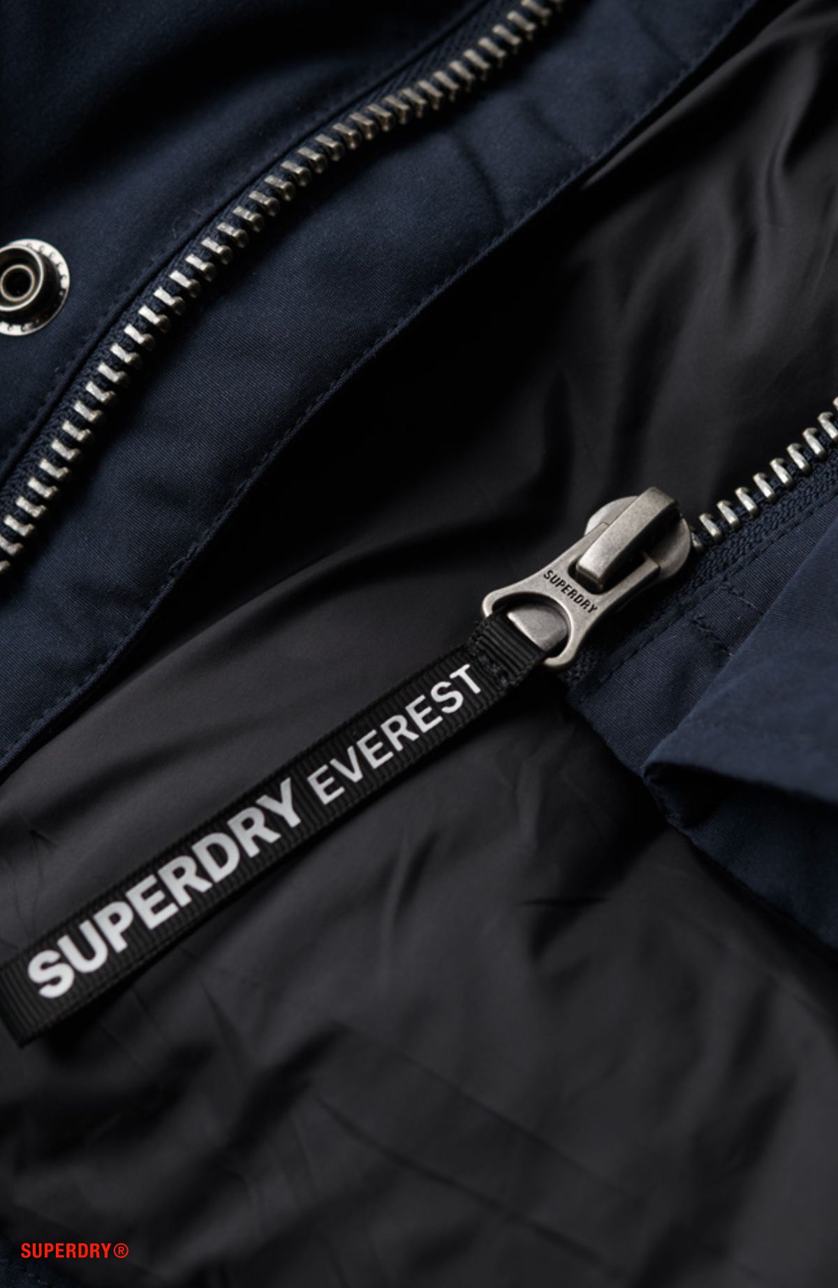 Everest Short Hooded Puffer