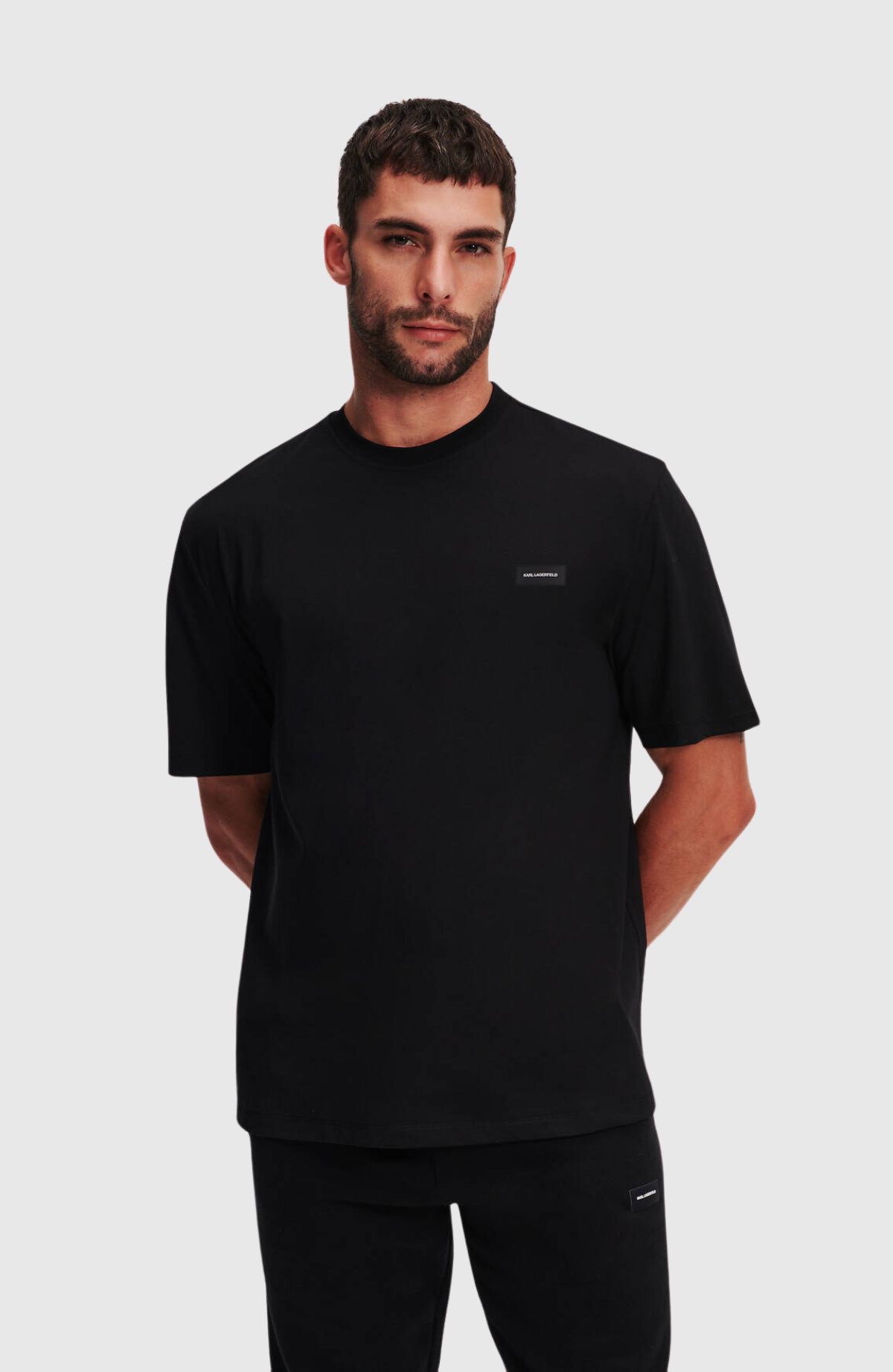 Essential Logo T-Shirt