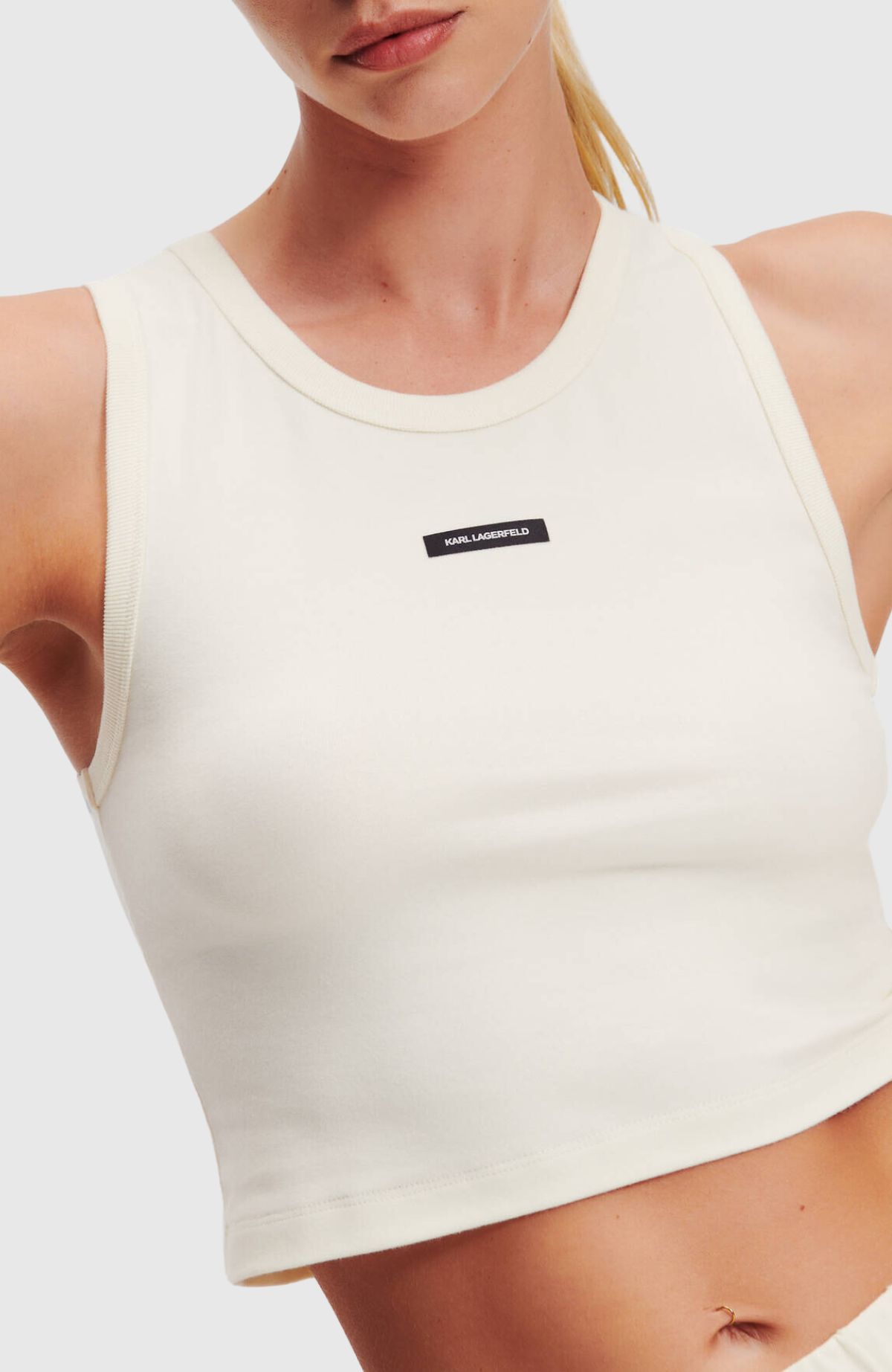 Essential Logo Tank