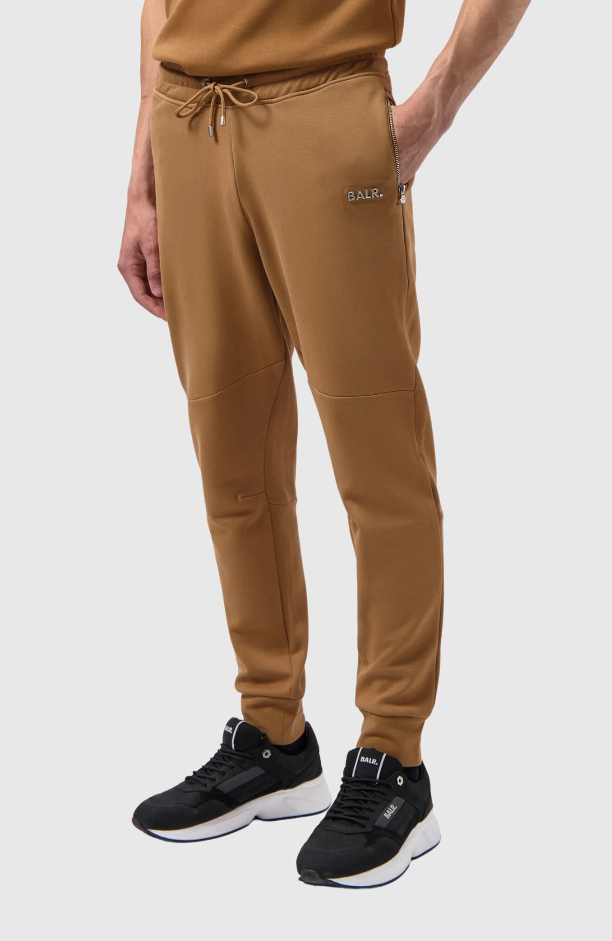 Q-Series Regular Fit Jogger