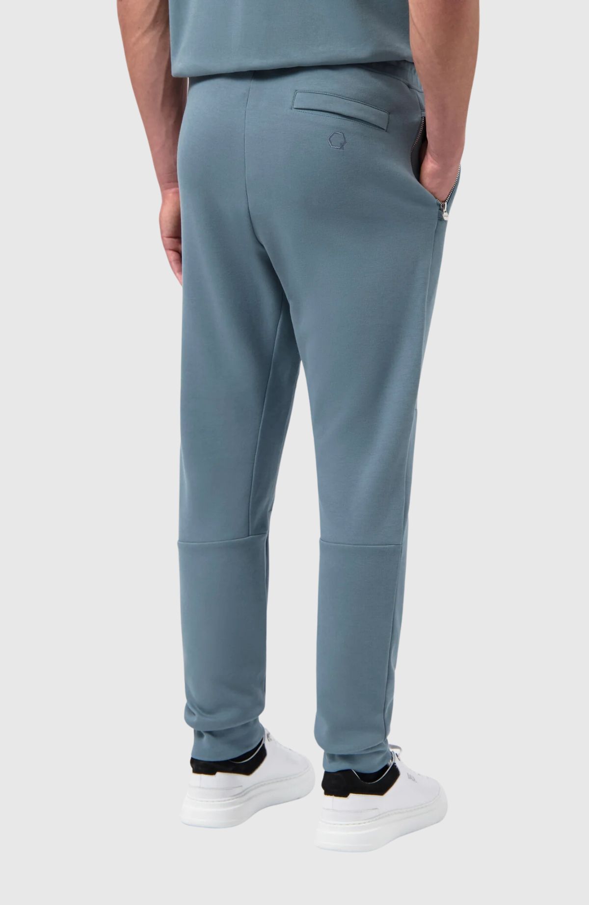 Q-Series Regular Fit Jogger