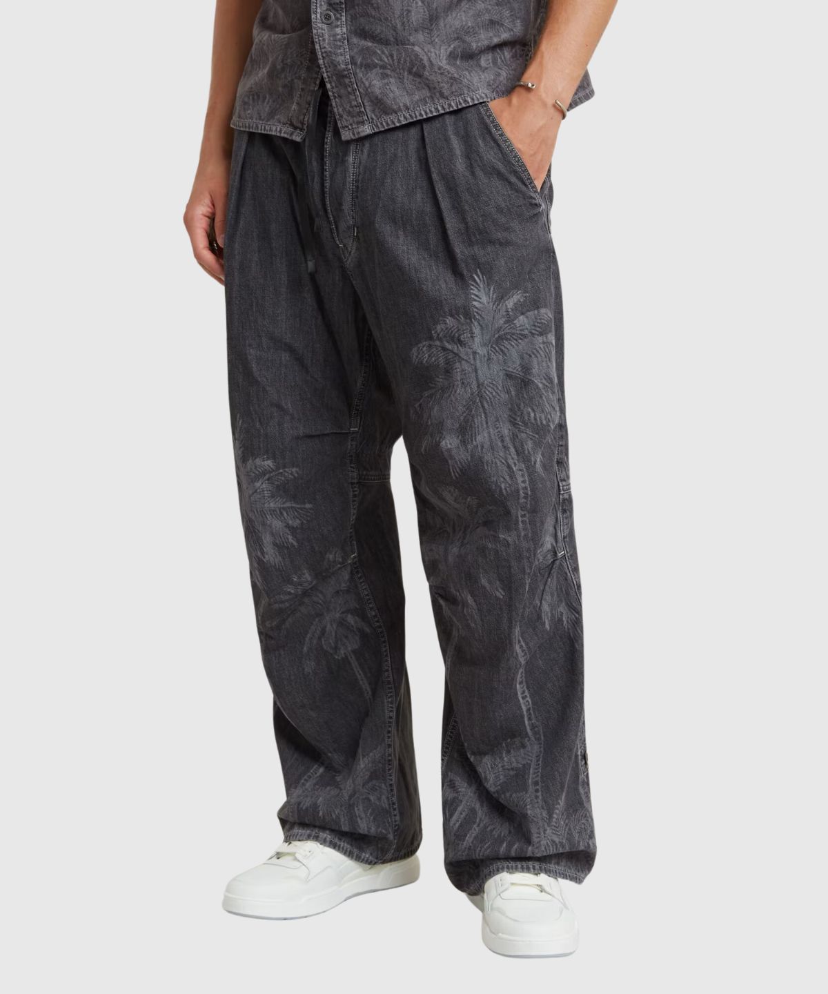 Pleated Denim Pant