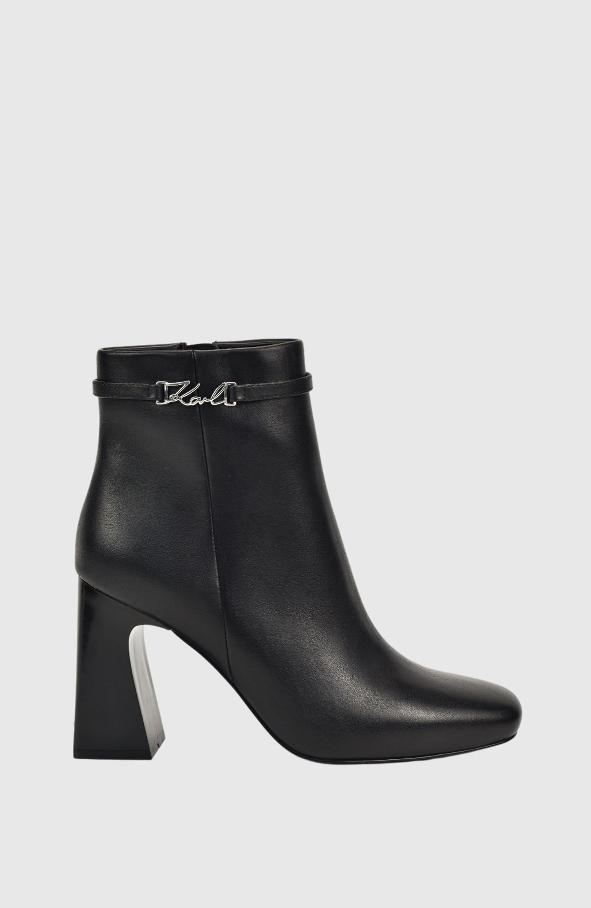 ASTRA NOVA Zip Ankle Boot