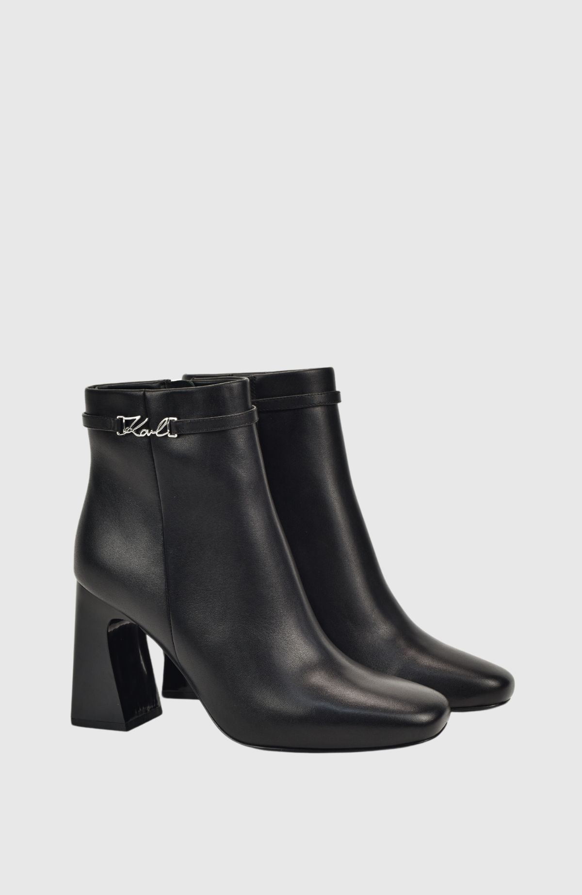 ASTRA NOVA Zip Ankle Boot