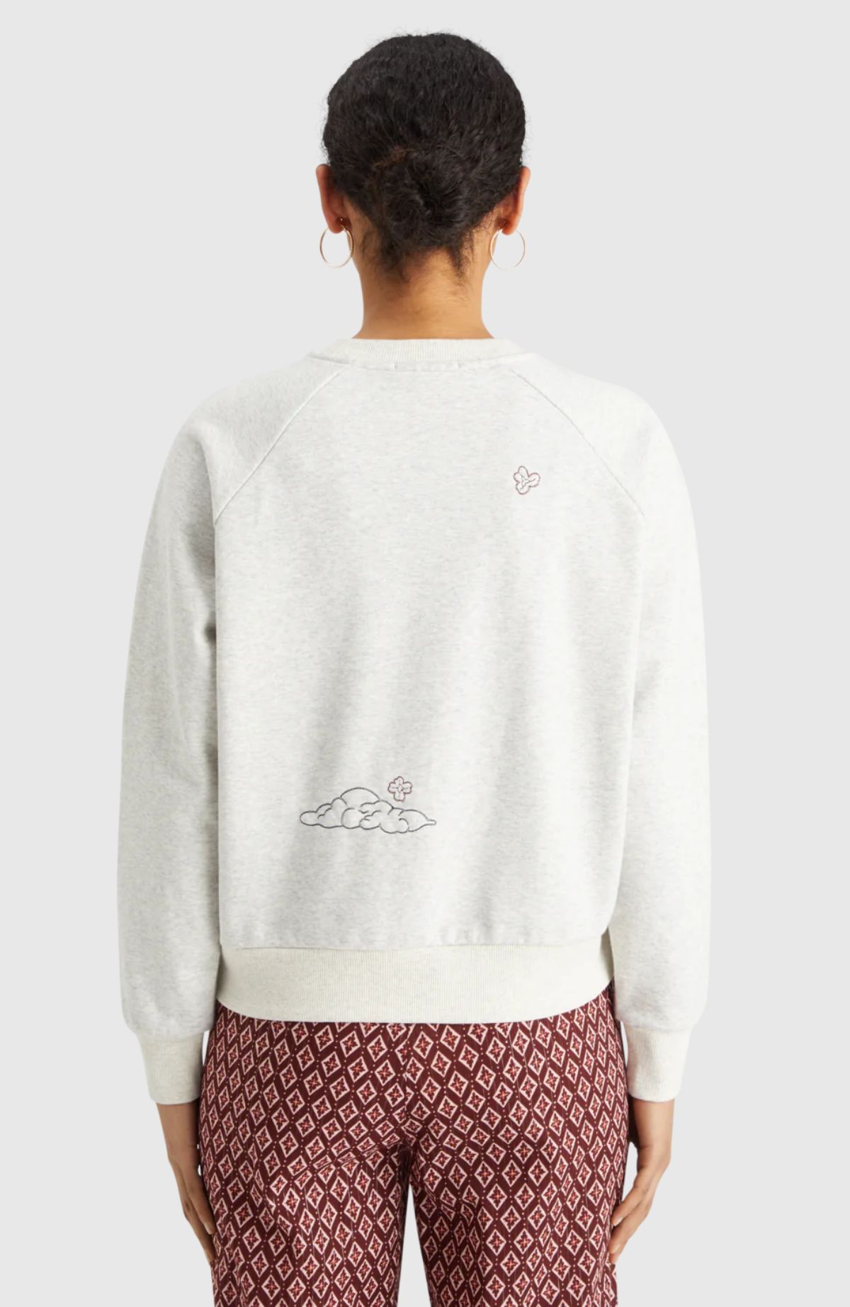 Embroidered raglan relaxed fit sweatshirt