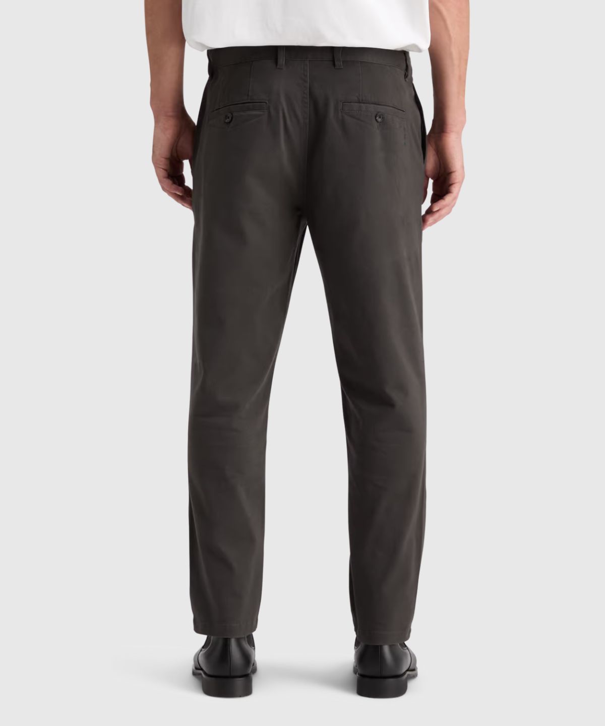 Essential Drift – Regular-Tapered Twill Chino