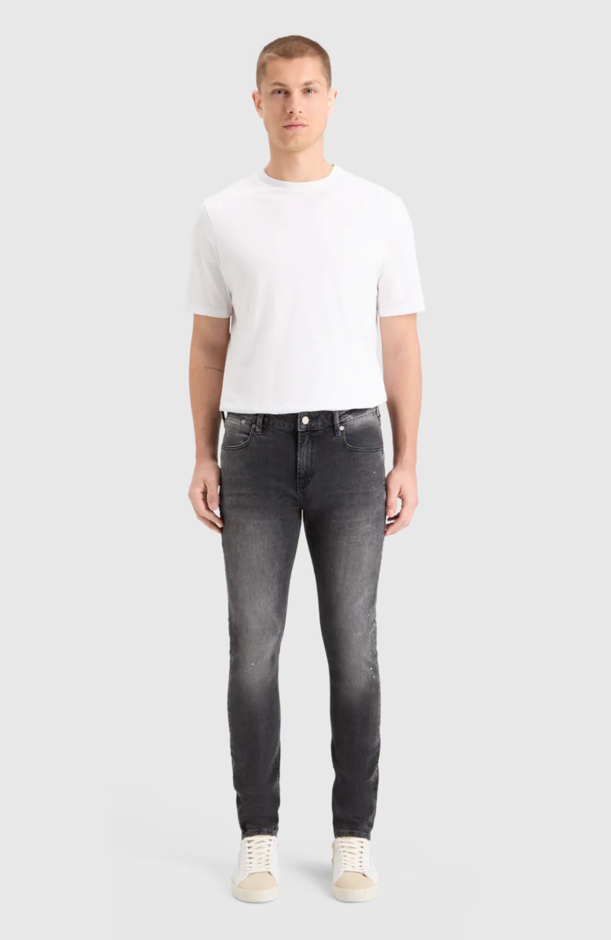 Skim Skinny Jeans – Outa Here