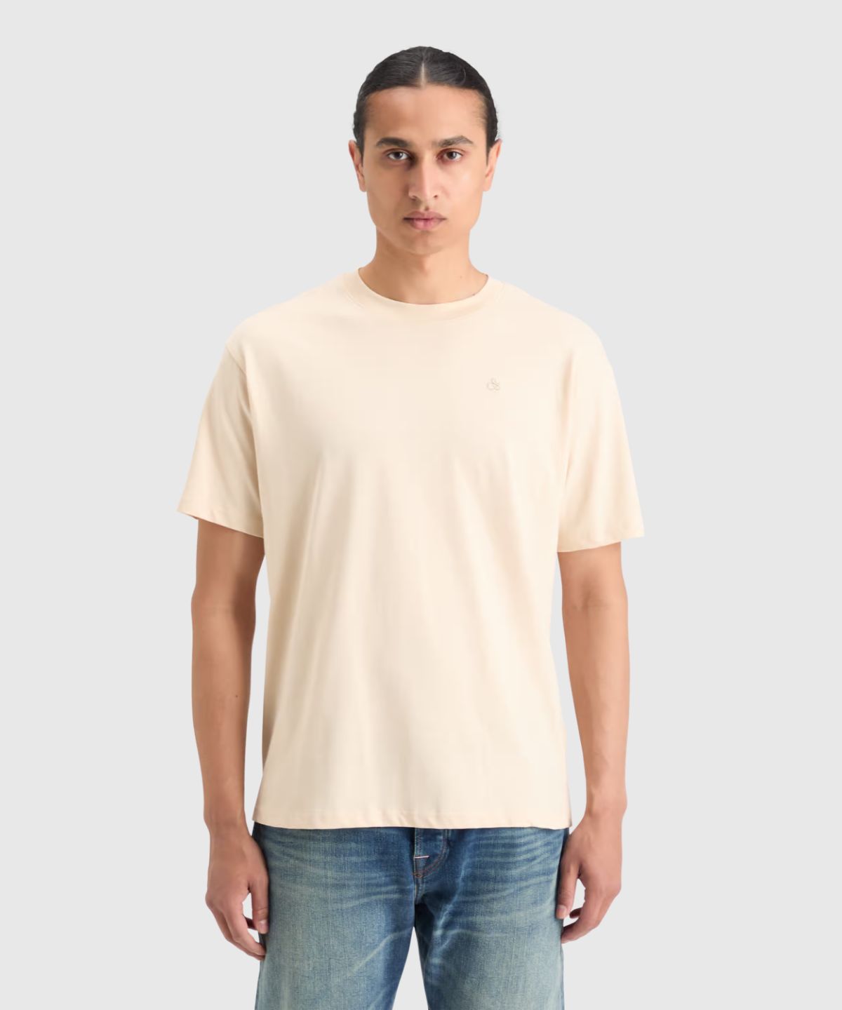 Essential Regular Fit Logo T-Shirt