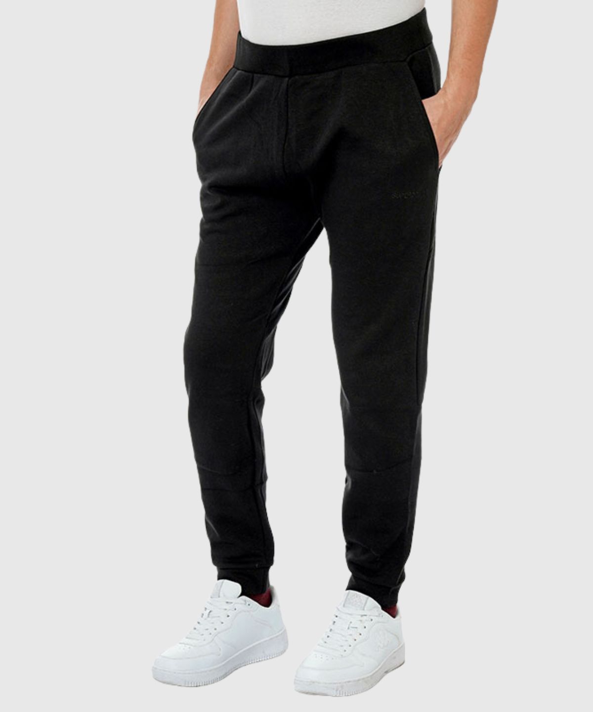 Tech Tapered Jogger